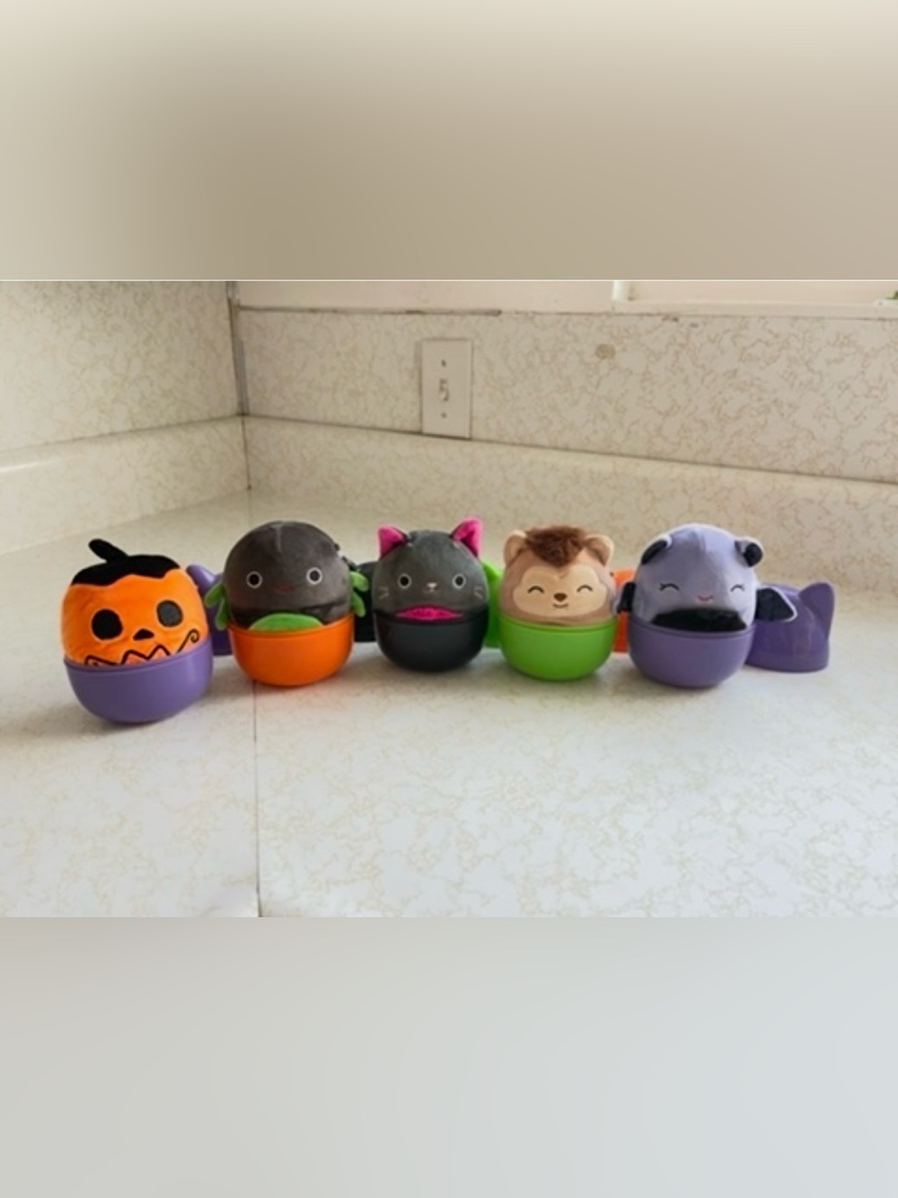 Squishmallows Halloween 4” Mystery 2023 Series Bat Cat Spider Pumpkin & Werewolf